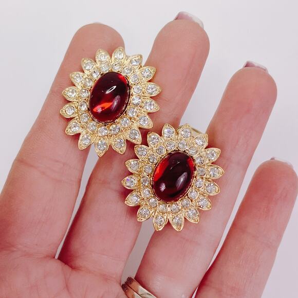 Vintage Arnold Scaasi Moghul Jewels Clip-On Earrings Signed Floral Red Cabochon - Picture 3 of 11